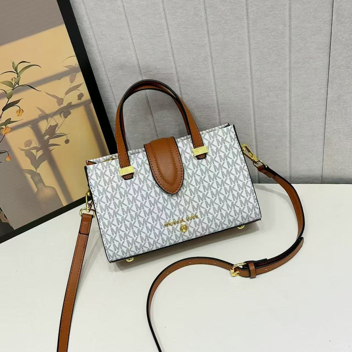 Brand  ladies  bag