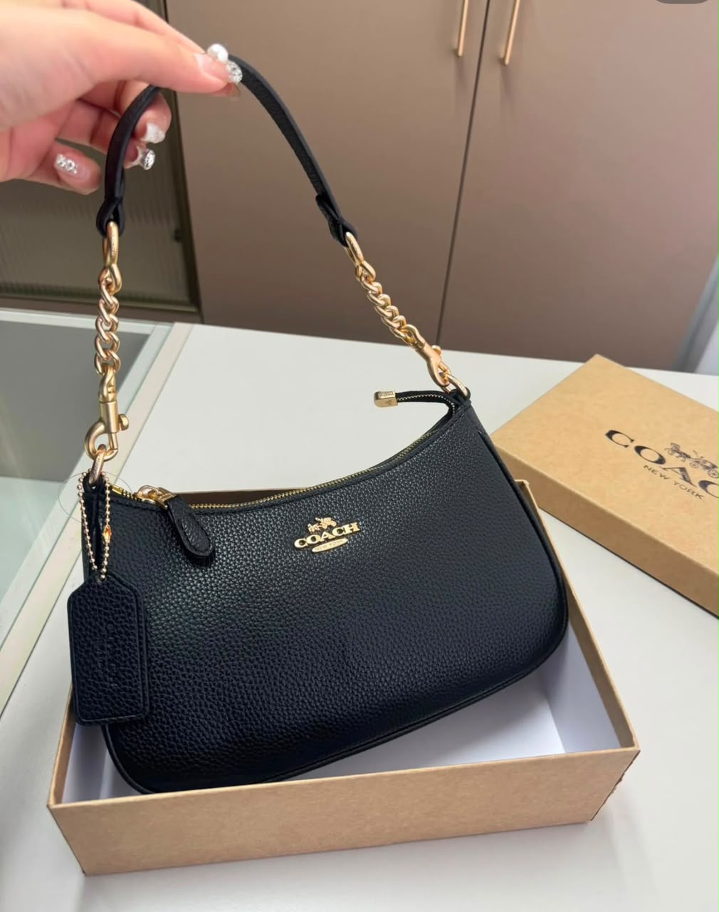 Brand  ladies  bag