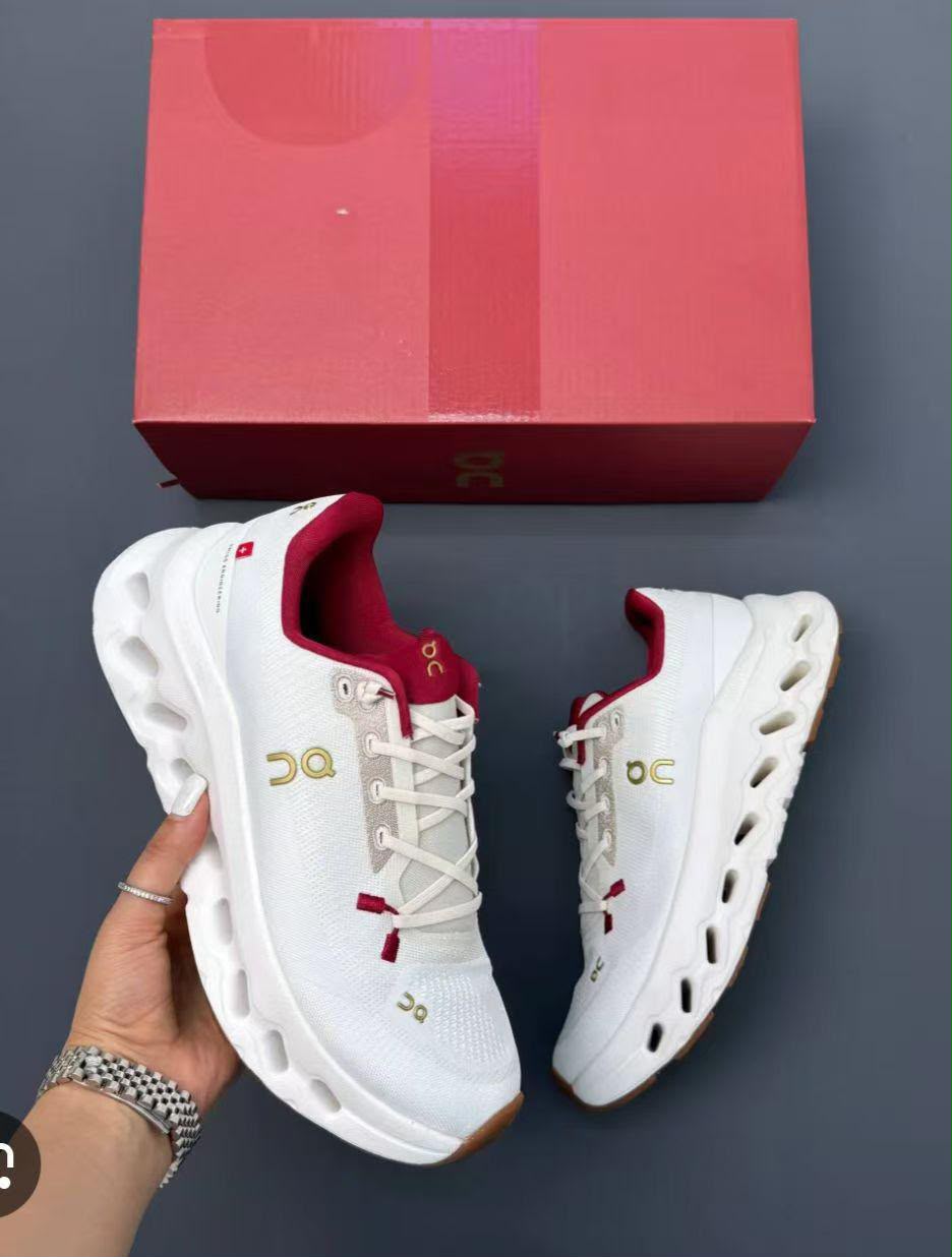 Ladies brand shoes