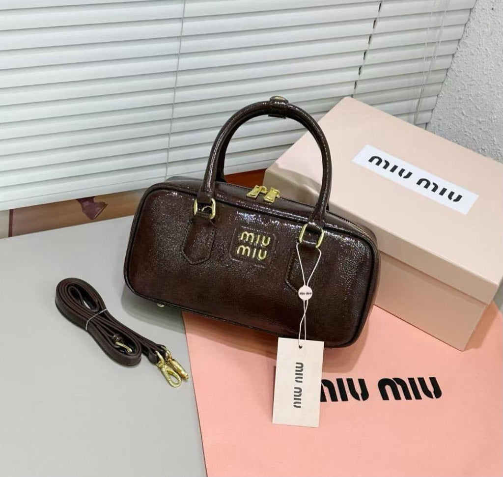 Brand  ladies  bag