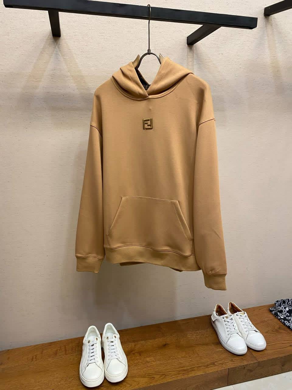 Brand cloth