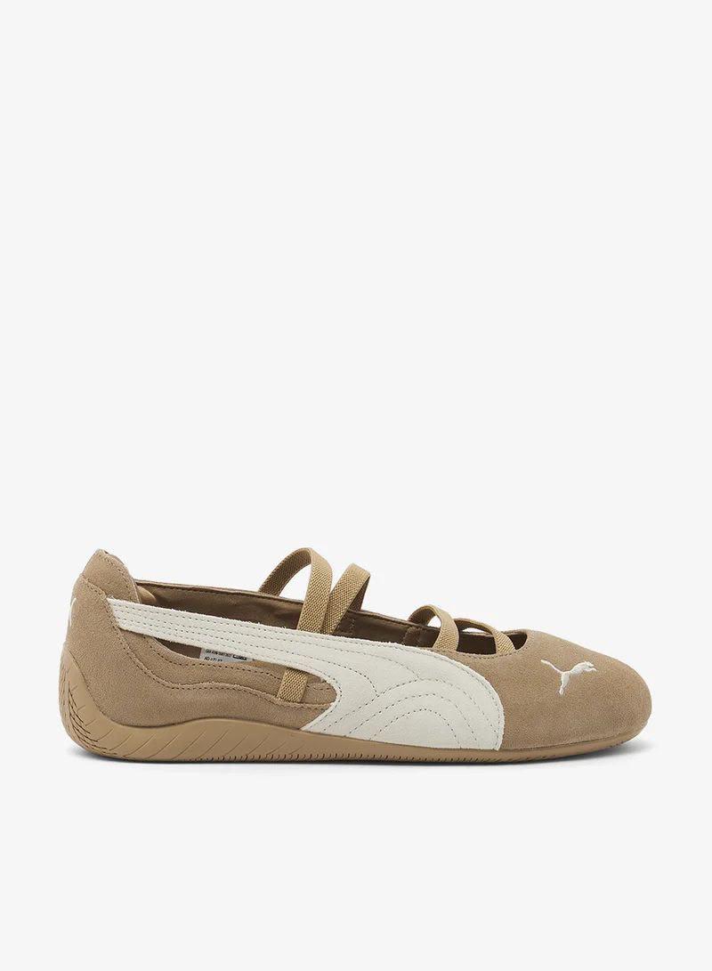 Ladies brand shoes