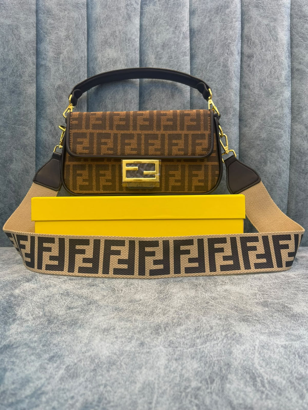 Brand  ladies  bag