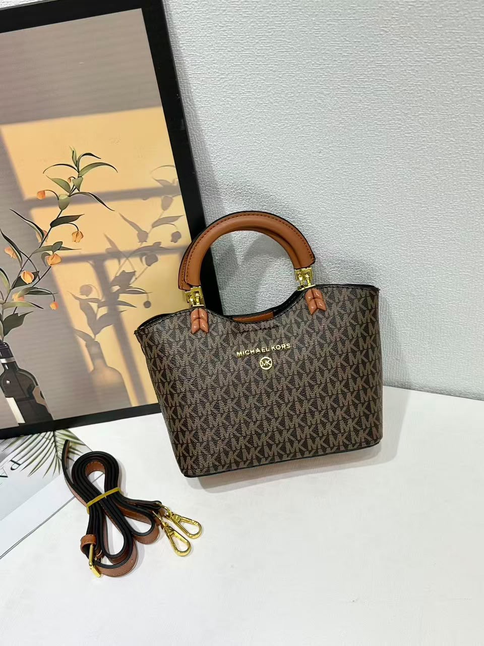 Brand  ladies  bag