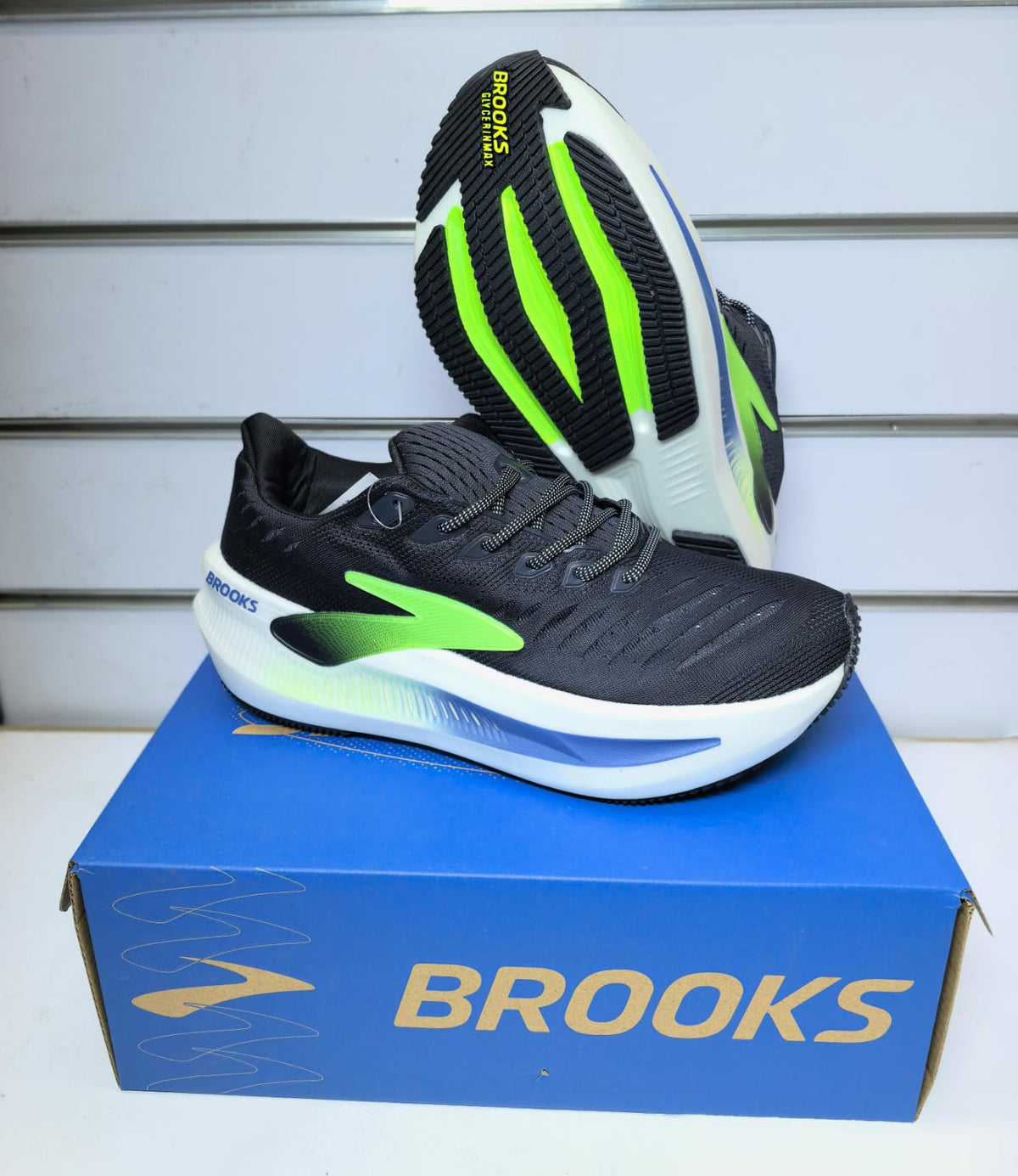 Brand  shoes